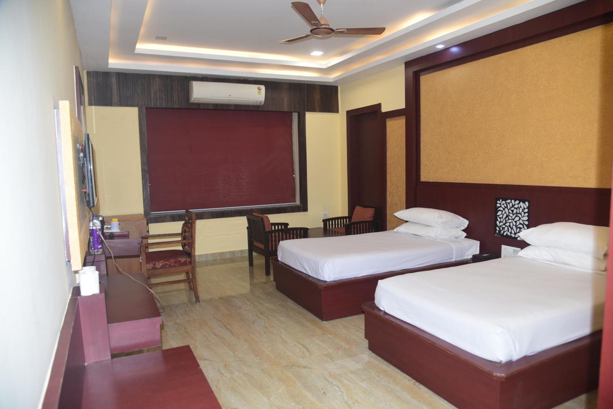 Indo Hokke Hotel Раджгир Экстерьер фото